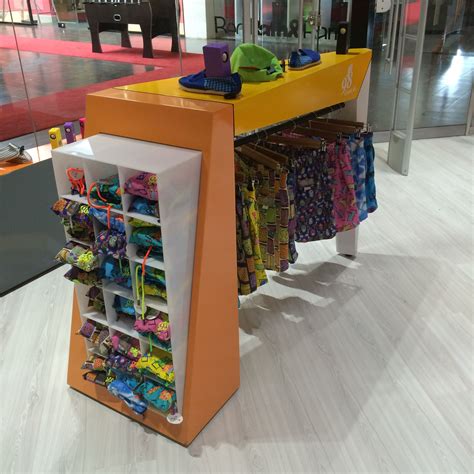 LOCAL COMERCIAL 98 COAST VOLTA DESIGN PROJECT