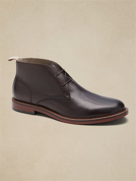 Realy Leather Chukka Boot | Banana Republic