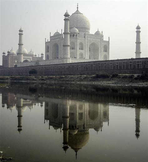 Taj Mahal from the Northern Bank of river Yamuna in India image - Free ...