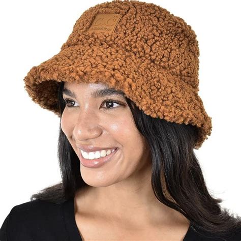 Stylish Accessories That'll Keep You Warm This Fall | TLC.com