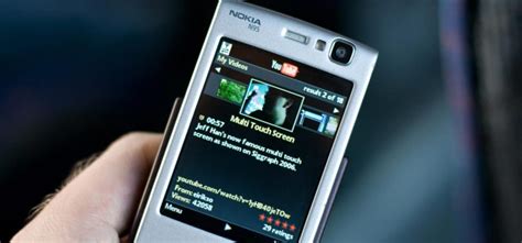 7 Phones From The 2000s We All Owned At Some Point Because Of Their ...