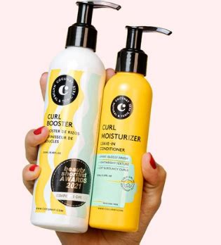 Cómo hidratar el pelo rizado sin necesidad de lavarlo: el truco que ...