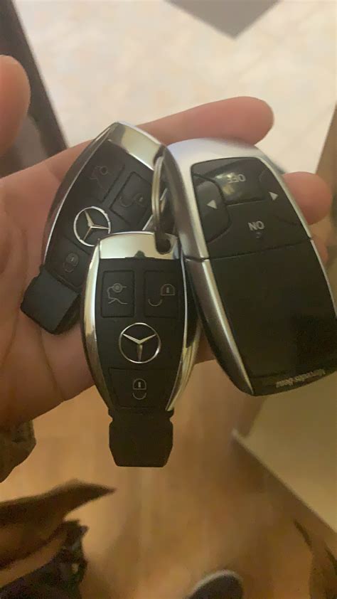 Keyless Entry Button Benz GLE 的图像结果