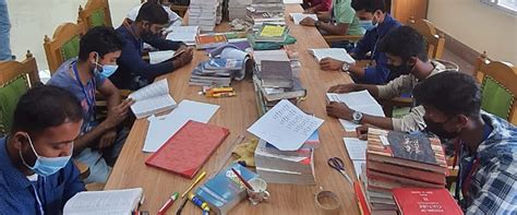 Library – P. R. Thakur Govt. College