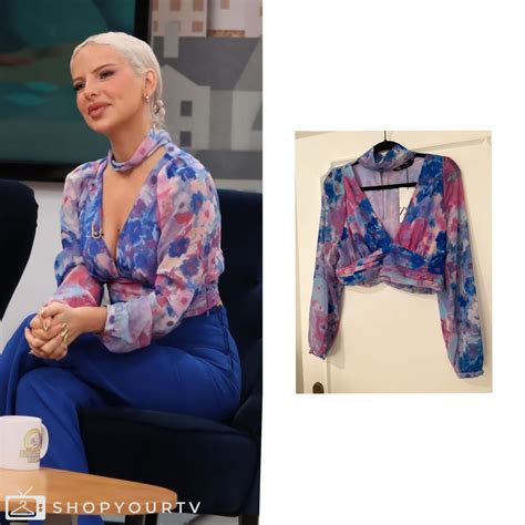 Alô Portugal: May 2024 Filipa's Printed Ruched V-Neck Top | Shop Your TV