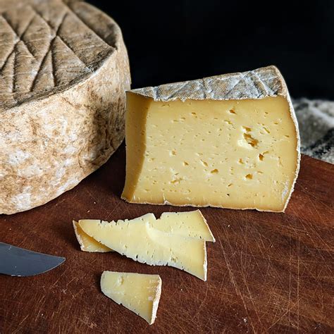 Unprocessed Cheese Is Raw Milk Cheese Safe To Eat? | Scientific - examples of unprocessed cheese
