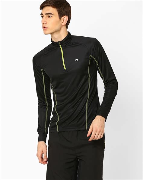 Buy Black Wildcraft HypaCool Regular Fit Hiking T-shirt | AJIO