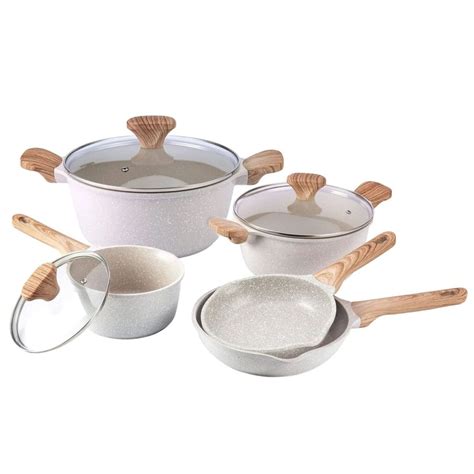 Country Kitchen Cookware (Why Get One)