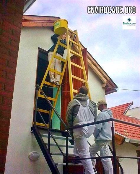 Ladder Fail Compilation 的图像结果