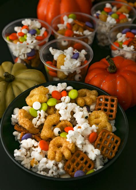 Halloween Snack Mix - Life as Mom