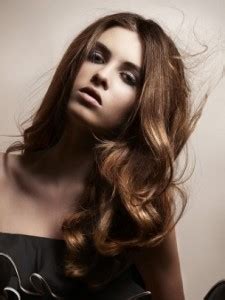 Frizure za novu sezonu – duga kosa – Moda