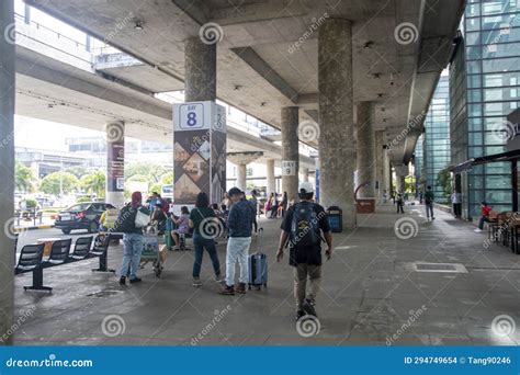 View of Arrival Terminal at NAIA (Ninoy Aquino International Airport ...