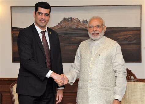 Prime Minister meets the Vice President of the Republic of Suriname