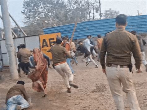 Khargone protest turns violent as police lathi charge tribal ...