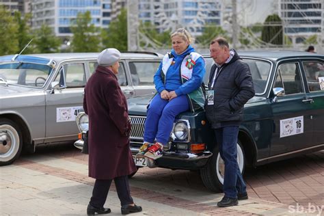 Фотофакт. В Минске прошел фестиваль «Ретро-Минск 2025» в честь 80-летия ...