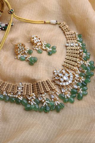 Neckpieces – zahana