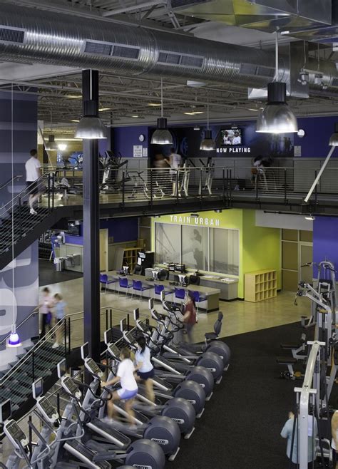 Day Night Sports 的图像结果