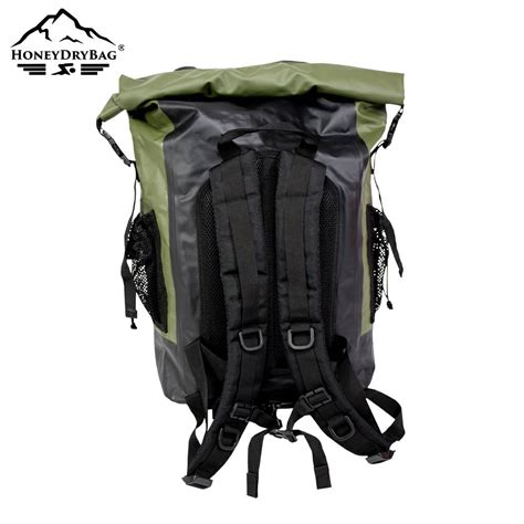 Waterproof Backpack 的图像结果