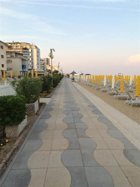 RESIDENCE FOSCOLO (Jesolo) - Apartment Reviews, Photos, Rate Comparison ...