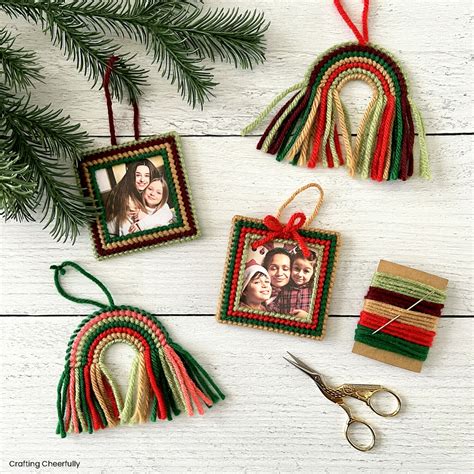 Diy Frame Ornaments Farmhouse Wood Framed Christmas Ornaments Old