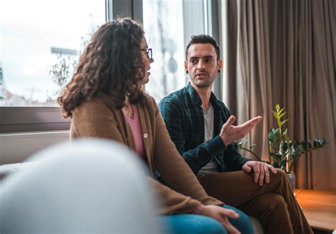 Lexapro Withdrawal: Signs, Symptoms, Timeline & Treatment