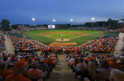 No. 11 Clemson Scores Late To Top Spartans 7-3 in Clemson Regional ...