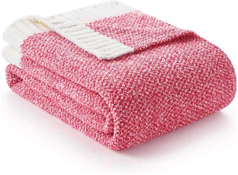 Amazon.com: Snuggle Sac Hot Pink Throw Blanket for Couch, Pink Blanket ...