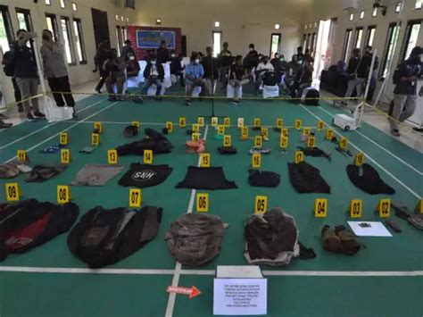 Leader of the East Indonesia Mujahideen network - Indonesia retrieves ...