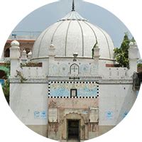 Read best and large collection of Quotes by famous sufi poets in Hindi ...