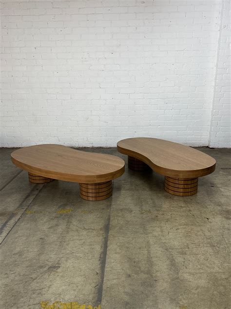Free form wavy coffee table — VINTAGE ON POINT