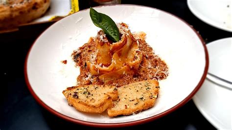 Lil Gamby Food Review: Craft Beers, Bold Flavours, And Unforgettable Vibes