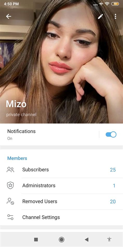 Guys mizo posted some hot pics of her on her insta subscription..... Iss group pe uske saare ...