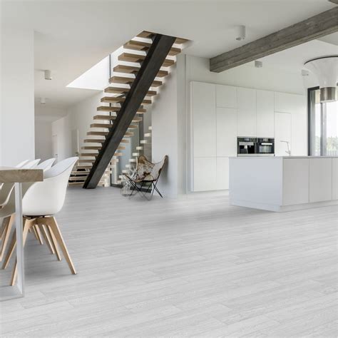 White Wood Effect Vinyl Flooring