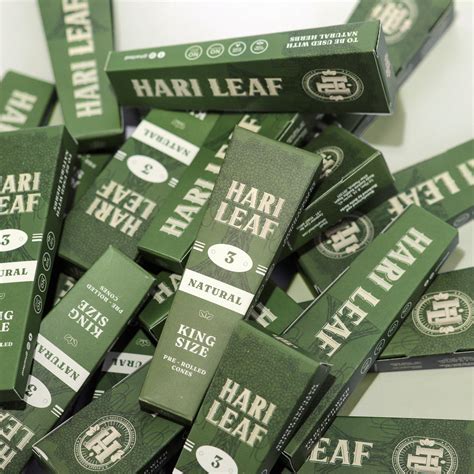 Smoking Accessories – Hari Leaf