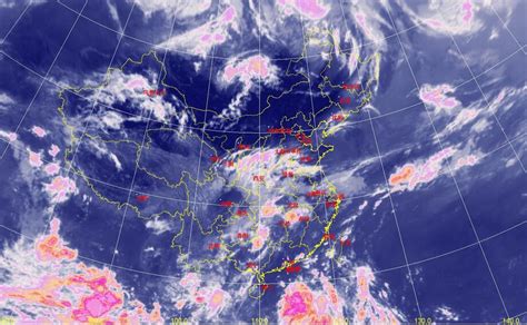 台风“天鸽”气象卫星云图