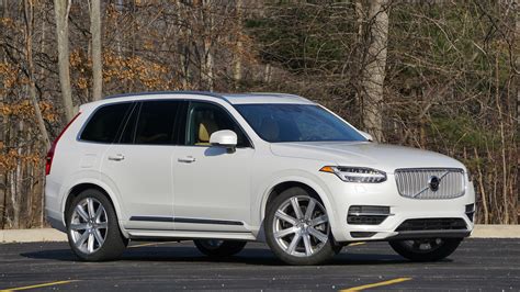 2017 Volvo XC90 Review: Just don’t pick the PHEV