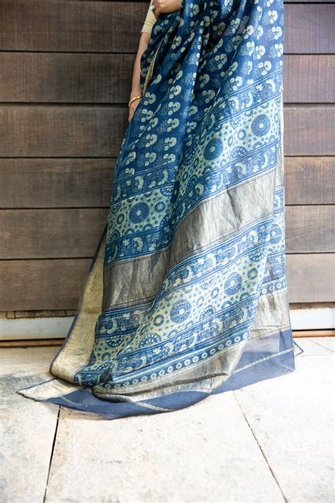 Indigo Maheshwari - Blue Silk Cotton Handwoven Saree – DiscoverDiva
