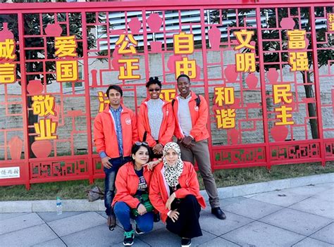 江西农业大学留学生参加国家留学基金管理委员会“感知中国—魅力陶瓷”系列活动