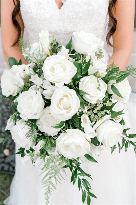 White Rose Wedding Bouquet | White rose wedding bouquet, White roses ...