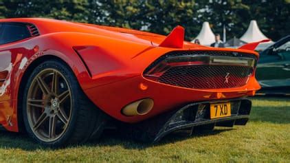 This coachbuilt Lamborghini Huracan ‘Rayo’ is aiming for 300mph | Top Gear
