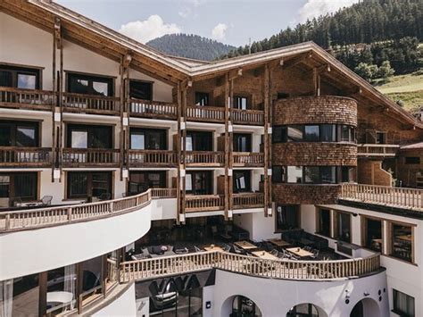VAYA NAUDERS (Tirol) - Hotel Reviews, Photos, Rate Comparison - Tripadvisor