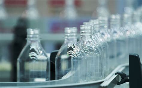 Efficient & Precise Bottle Labeling Machines for Seamless Packaging