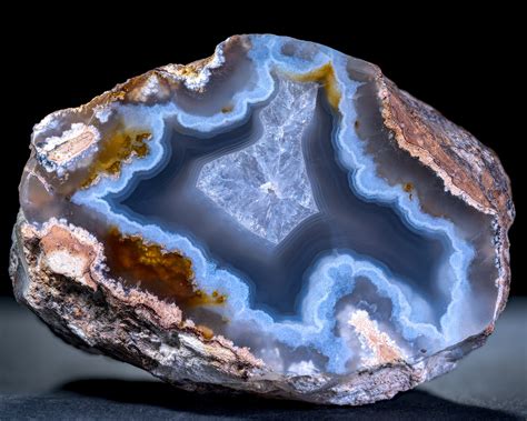 QUARTZ from the Tower Hill Quarries. . . Washington Minerals