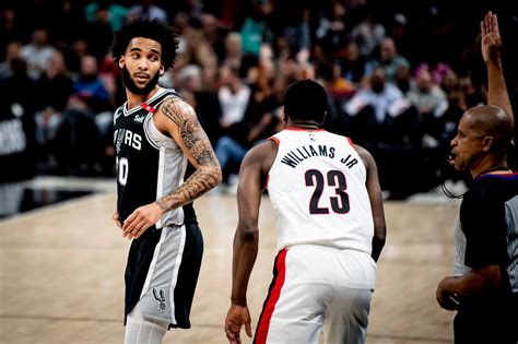 Photos: Spurs vs. Trail Blazers 4/6 Photo Gallery | NBA.com