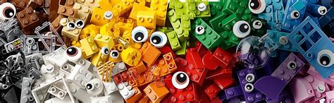 LEGO CLASSIC Bricks and Eyes Building Blocks For Kids (451 Pieces ...