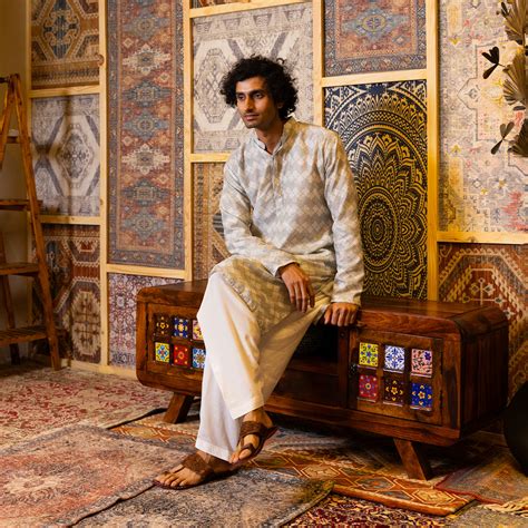 Silver-Grey Geometric Print Kurta – House Of Shahi