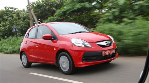 Honda-Brio-2013-E-MT-Exterior Car Photos - Overdrive