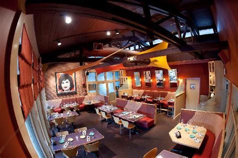 POND HOUSE CAFE, West Hartford - Menu, Prices & Restaurant Reviews ...