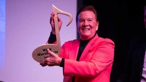 Wink Martindale dies: Iconic game show host got his start in Memphis