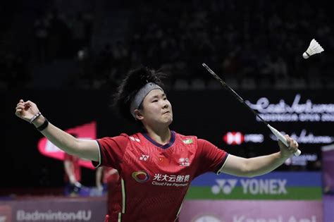 2022印尼羽毛球公开赛女单1/4决赛：何冰娇获胜-搜狐大视野-搜狐新闻